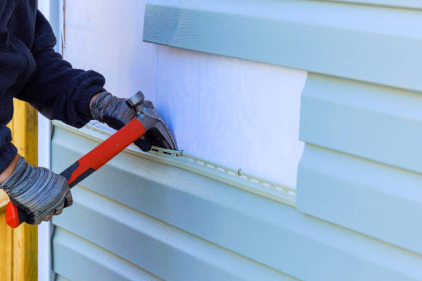 Reliable Siding Contractor contractor in North Richland Hills, TX by Squared Siding